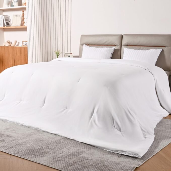 Oversized King Comforter, Lightweight Bedding Duvet Insert for All Season, Breathable Soft Down  Microfiber Comforter with 8 Corner Tabs, White 120"x120"