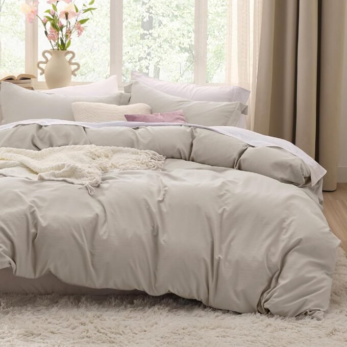Duvet Cover Queen Size - 3 Pieces Prewashed Extra Soft Bedding Set, Includes 1 Duvet Cover 90x90 Inches with Zipper Closure & 2 Pillow Shams, Linen, Comforter Not Included